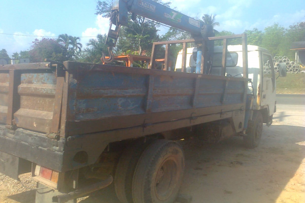 Mitsubishi Canter เทรน Tadano 3 ตัน ท้อง V เครื่อง 115 แรงม้า สภาพพร้อมใช้