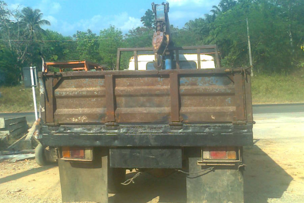 Mitsubishi Canter เทรน Tadano 3 ตัน ท้อง V เครื่อง 115 แรงม้า สภาพพร้อมใช้