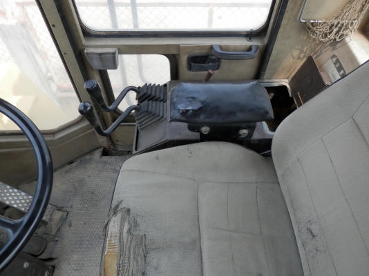 รถตักล้อยาง KOMATSU WA 350-1 เก่านอก ยังไม่ใด้ใช้ในไทย