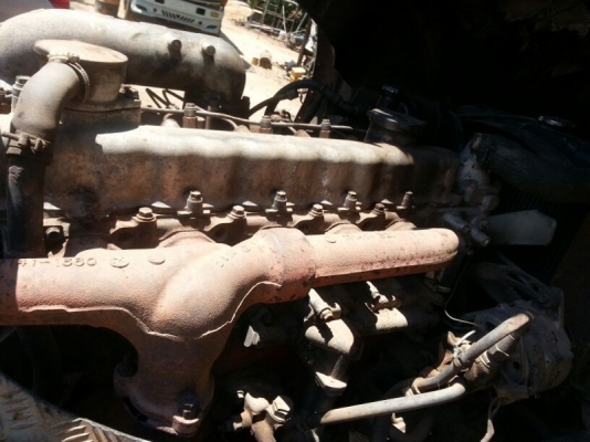 รถฮีโน่ 10 ล้อ  KT925   168 แรงม้า.  ( ขายหัว , คัชซี )   สนใจติดต่อ 081 - 6079515