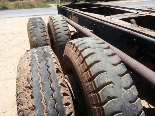 รถฮีโน่ 10 ล้อ  KT925   168 แรงม้า.  ( ขายหัว , คัชซี )   สนใจติดต่อ 081 - 6079515