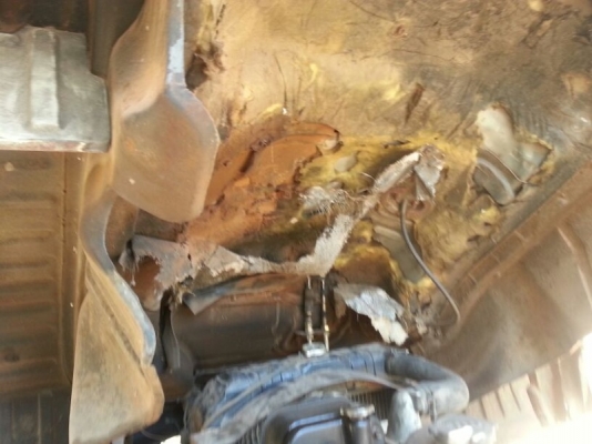 รถฮีโน่ 10 ล้อ  KT925   168 แรงม้า.  ( ขายหัว , คัชซี )   สนใจติดต่อ 081 - 6079515