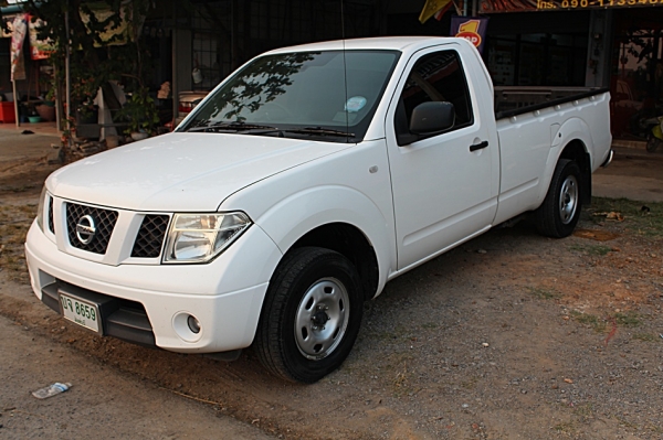 NISSAN NAVARA 2.5 ปี2009 ตอนเดียว รถบ้านแท้ สวยสุดๆ 345000