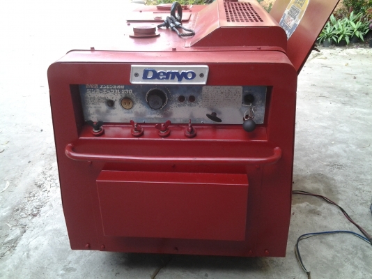 ขายเครื่องปั่นไฟเชื่อม 3 หัว เชื่อม10โล เครื่องดีเซลเก่าเชียงกง รับประกันเครื่องแน่น ขาย 38000 บาทครับ