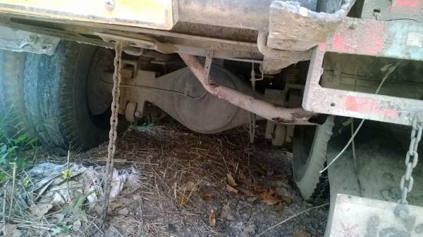 10ล้อเพลาเดียวISUZU JCM เครื่อง6BF1  185แรง สีและยางไม่สวย...