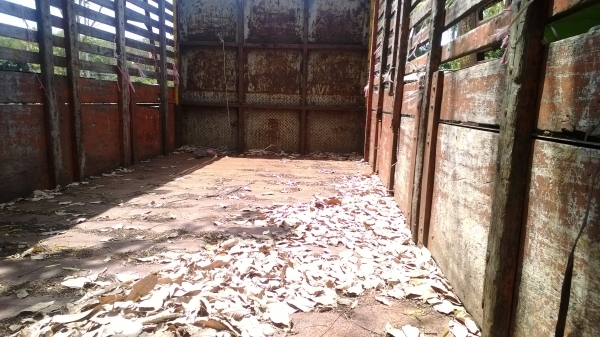 10ล้อเพลาเดียวISUZU JCM เครื่อง6BF1  185แรง สีและยางไม่สวย...