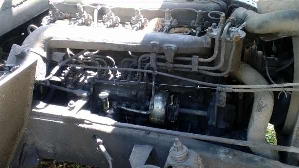 10ล้อเพลาเดียวISUZU JCM เครื่อง6BF1  185แรง สีและยางไม่สวย...