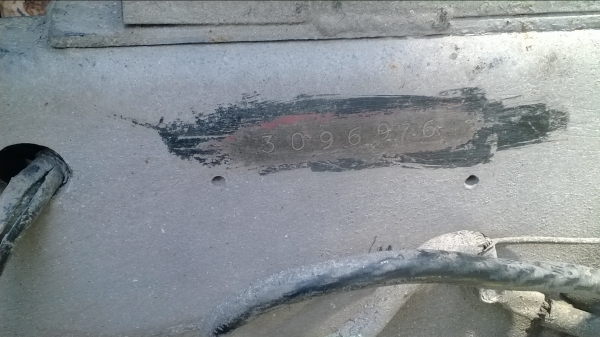 10ล้อเพลาเดียวISUZU JCM เครื่อง6BF1  185แรง สีและยางไม่สวย...