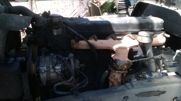 10ล้อเพลาเดียวISUZU JCM เครื่อง6BF1  185แรง สีและยางไม่สวย...