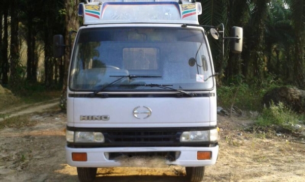 รถฮีโน่ 6 ล้อดั้ม FB4J 140 แรงม้า. ปี 38 ( รถประกอบ. ) ( ลดราคา. 650,000 บาท. ) สนใจติดต่อ 081 - 6079515 รถฮีโน่ 6 ล้อดั้ม FB4J 140 แรงม้า. ปี 38 ( รถประกอบ. ) ( ลดราคา. 650,000 บาท. ) สนใจติดต่อ 081 - 6079515