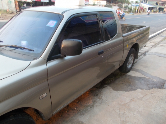 ขาย Strada Cab ปี 2001 เครื่อง 1JZ ติดเเก๊สเเล้ว ราคา 138,000