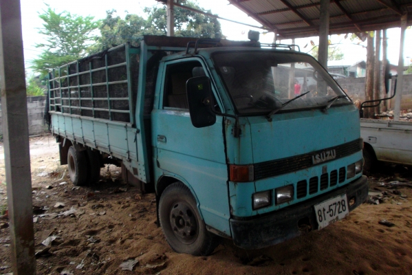 ขายด่วนรถ6ล้อเครือง88แรงม้าขยายช่วงสั้นเป็นยาว4.3เมตร