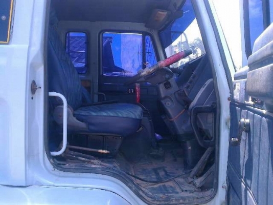 รถอีซูซุ 10 ล้อดั้ม FXZ  195 แรงม้า. ปี 39  ( นางฟ้าแท้ )  สนใจติดต่อ 081 - 6079515