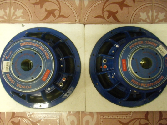 ลำโพงซับ 12 นิ้ว M AUDIO CHAMP โครงหล่อ