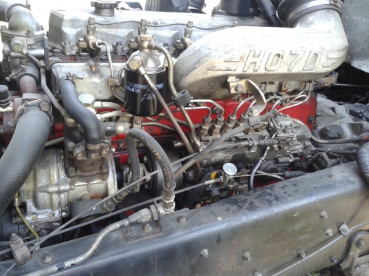 ขายสิบล้อเพลาเดียว FL3H   195  Hp  สภาพดี พร้อมใช้งาน เอกสารพร้อมโอน