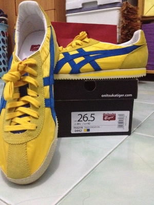ขาย รองเท้า Onitsuka Tiger 3,000 บาท Made in vietnam ของแท้จากญี่ปุ่นครับ