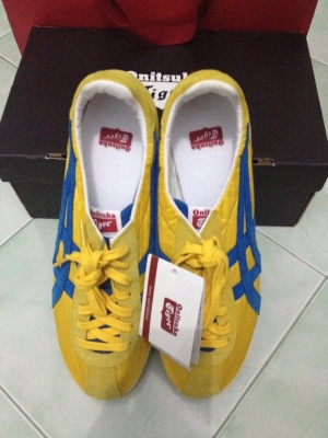 ขาย รองเท้า Onitsuka Tiger 3,000 บาท Made in vietnam ของแท้จากญี่ปุ่นครับ
