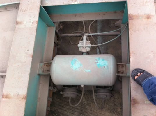 ขายหางพนัส 2เพลา 10 หาง เอกสารเล่มทะเบียน สภาพพร้อมใช้งาน ขายหางพนัส 2เพลา 10 หาง เอกสารเล่มทะเบียน สภาพพร้อมใช้งาน