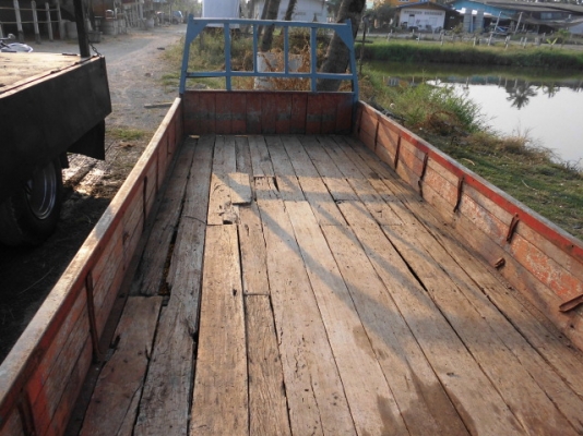 ขายกระบะ รถหกล้อ ยาว430 กว้าง200 คัชซี 67 คายดีครับ