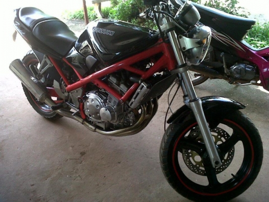 ขาย / แลก  Suzuki Bandit  250cc.  ทะเบียนแท้  ราคานี้ลดสุดๆแล้วครับ  ยอมขาดทุนแล้ว