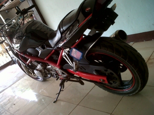 ขาย / แลก  Suzuki Bandit  250cc.  ทะเบียนแท้  ราคานี้ลดสุดๆแล้วครับ  ยอมขาดทุนแล้ว