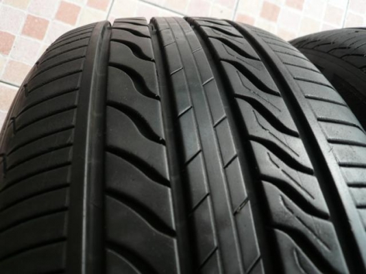 ขายยาง MICHELIN LC....225-55-16....ปี10 (1ชุด) ขายยาง MICHELIN LC....225-55-16....ปี10 (1ชุด)