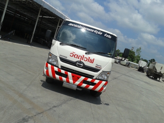 ขายรถบรรทุกHINO 150แรงม้ารุ่นใหม่