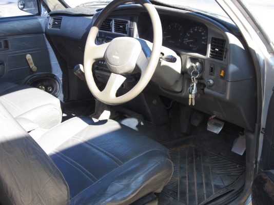 (ขายแล้ว)ไม่ค่อยใช้  เครื่องดี   ช่วงล่างแน่น  โทร  0836613829