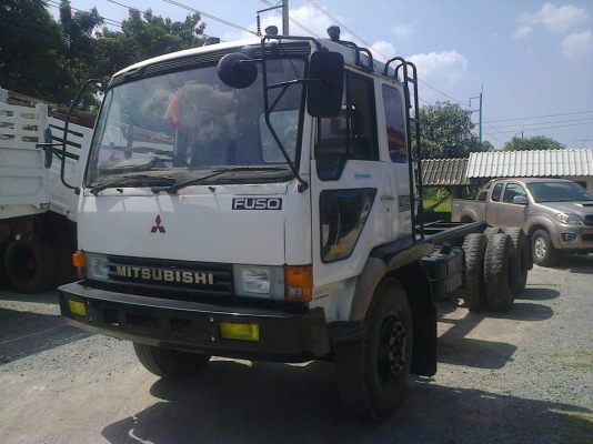 ขาย 10 ล้อ  เจ้าหลง หัวสวย คัสซีสวยมากไม่มีผุไม่มีดามไม่มีต่อ  10 เกียร์ สปรีดร์ ทะเบียนเต็มพร้อมโอน สนใจสอบถามรายละเอียดได้ครับ