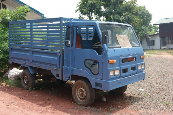 อีแต๋นกระบะเหล็ก