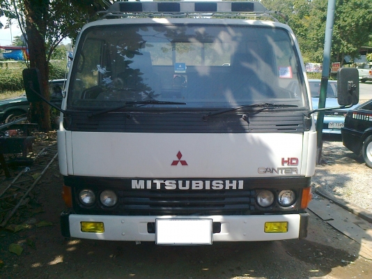 MITSUBISHI Canter 115 แรงม้า 6 ล้อ กระบะคาร์โก้