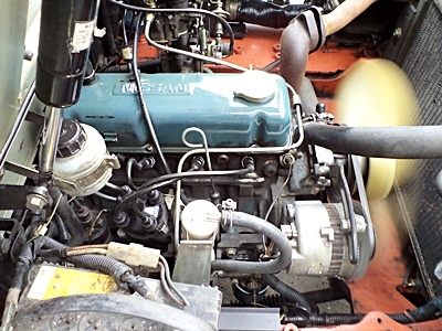 ขายรถยกนิสสัน 2 ตัน  เครื่องเบนซิน  กระบอกคู่ เสาสูง 3 เมตร   พวงมาลัยเพาเว่อร์  สีเดิมจากนอก นำเข้าจากญี่ปุ่น ใช้งานได้ทันที