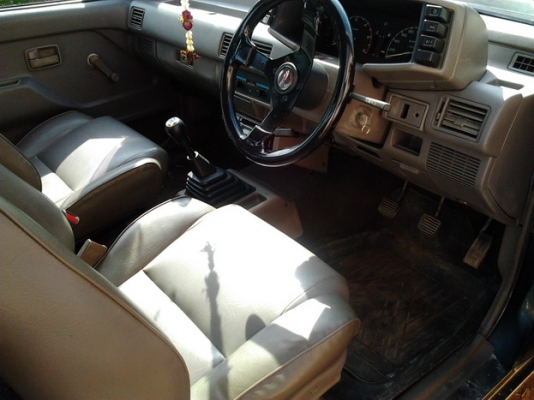 ขาย กระบะแค็ป มังกรทองโฉม แป๊ะยิ้ม ปี38/95 ห้างแท้ เดิมๆ รถบาง เครื่องแน่น เสียงนิ่ม ช่วงล่างดี ไม่ส่ายไม่เลื้อย ไม่หอน ภายในสวย แอร์เย็น พ.พาวเวอร์ กระบะลอนสวย ยางดี ใช้งานน้อย แฟนพันธ์แท้ไม่ควรพลาด !!! ***ขายแล้วครับ ขอบคุณ Truck2hand