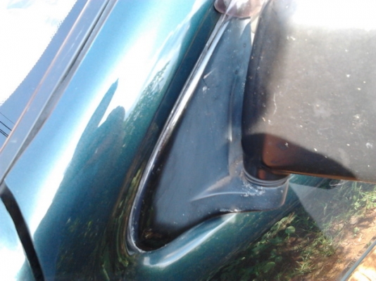 ขาย กระบะแค็ป มังกรทองโฉม แป๊ะยิ้ม ปี38/95 ห้างแท้ เดิมๆ รถบาง เครื่องแน่น เสียงนิ่ม ช่วงล่างดี ไม่ส่ายไม่เลื้อย ไม่หอน ภายในสวย แอร์เย็น พ.พาวเวอร์ กระบะลอนสวย ยางดี ใช้งานน้อย แฟนพันธ์แท้ไม่ควรพลาด !!! ***ขายแล้วครับ ขอบคุณ Truck2hand