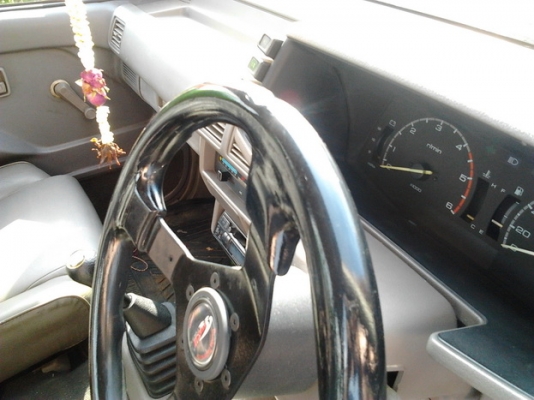 ขาย กระบะแค็ป มังกรทองโฉม แป๊ะยิ้ม ปี38/95 ห้างแท้ เดิมๆ รถบาง เครื่องแน่น เสียงนิ่ม ช่วงล่างดี ไม่ส่ายไม่เลื้อย ไม่หอน ภายในสวย แอร์เย็น พ.พาวเวอร์ กระบะลอนสวย ยางดี ใช้งานน้อย แฟนพันธ์แท้ไม่ควรพลาด !!! ***ขายแล้วครับ ขอบคุณ Truck2hand