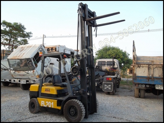 ขายด่วน ฟอร์คลิฟต์ KOMATSU FD25-11 2.5 ตัน เสาสูง 3M เครื่องดีเซล สภาพสวยใหม่ พร้อมใช้ ราคาสุดคุ้ม