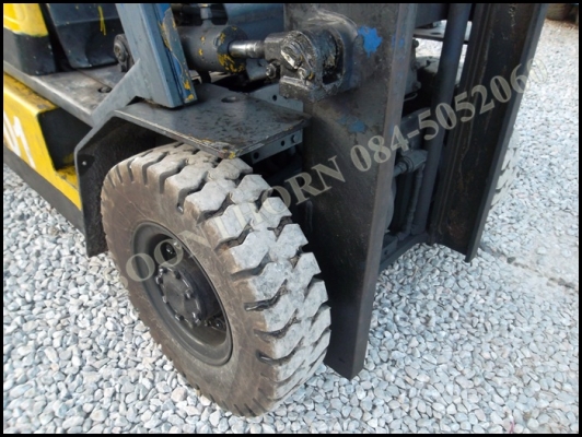 ขายด่วน ฟอร์คลิฟต์ KOMATSU FD25-11 2.5 ตัน เสาสูง 3M เครื่องดีเซล สภาพสวยใหม่ พร้อมใช้ ราคาสุดคุ้ม