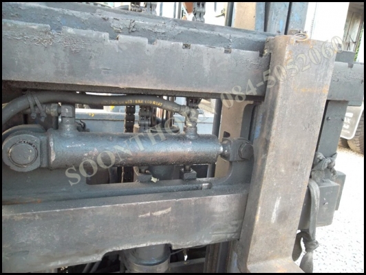 ขายด่วน ฟอร์คลิฟต์ KOMATSU FD25-11 2.5 ตัน เสาสูง 3M เครื่องดีเซล สภาพสวยใหม่ พร้อมใช้ ราคาสุดคุ้ม