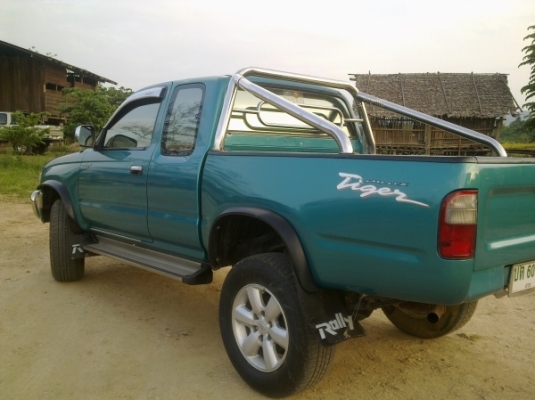 tiger 4x4 3.0 sr5 ใว้ไปใช้ในไร่ในสวนครับ