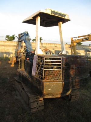 ขายแล้วนะครับยันมาร์รถขุด เก่าไทย ตามสภาพ เอาไปเลย น้องร็อคจัดให้