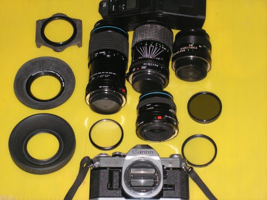 กล้องCanon AE-1(พี่ที่อยู่ปราจีนมารับของไปเเล้วครับ) กล้องCanon AE-1(พี่ที่อยู่ปราจีนมารับของไปเเล้วครับ)