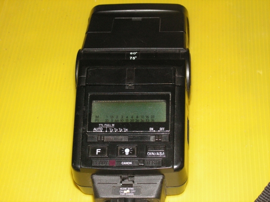 กล้องCanon AE-1(พี่ที่อยู่ปราจีนมารับของไปเเล้วครับ) กล้องCanon AE-1(พี่ที่อยู่ปราจีนมารับของไปเเล้วครับ)