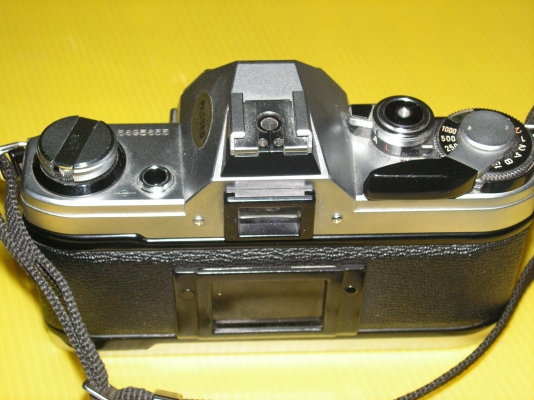 กล้องCanon AE-1(พี่ที่อยู่ปราจีนมารับของไปเเล้วครับ) กล้องCanon AE-1(พี่ที่อยู่ปราจีนมารับของไปเเล้วครับ)