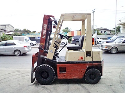 ขายรถยกขนาด 1.5-3.5 ตัน นำเข้าจากญี่ปุ่นเอง มีหลายแบบหลายขนาดให้เลือก ตรวจเช็คระบบเครื่องยนต์ เบรค ครัช ไฮโดลิกเรียบร้อยแล้ว ใช้งานได้ทันที