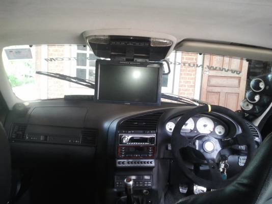 ิbmw 318i ิbmw 318i