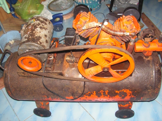 ด่วนปั๊มลม64ลิตร