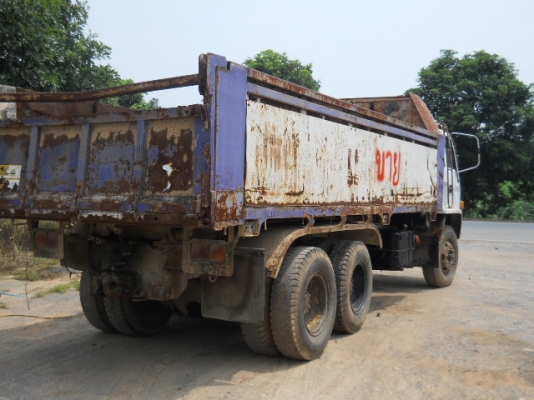 รถบรรทุก ISUZU ร็อคใหญ่ 10 ล้อ 2 เพลา รถพร้อมใช้งาน รถบรรทุก ISUZU ร็อคใหญ่ 10 ล้อ 2 เพลา รถพร้อมใช้งาน