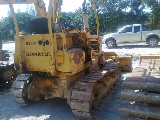 ขายด่วน!..รถแทรคเตอร์ตีนตะขาบ KOMATSU D21A-5 รถเก่าญี่ปุ่น S/N 50104 SMR=1555