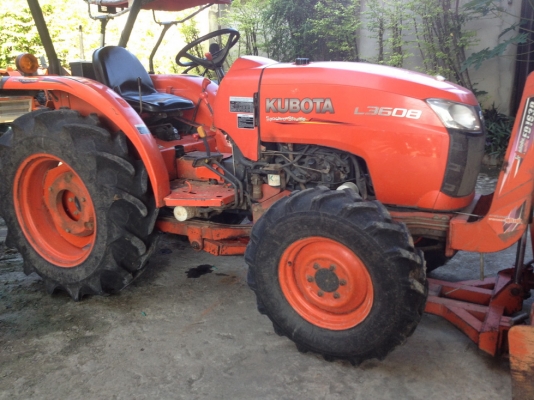 ขายคูโบต้า L3608 ตรงรุ่น ใบดันหน้าตราช้าง พันกว่าชั่วโมง