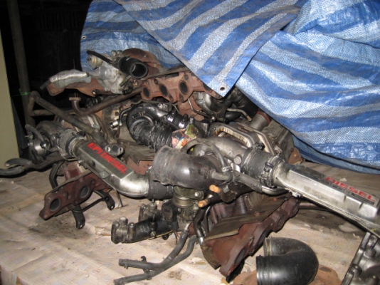 ขายเทอร์โบชุด toyotaตระกูล 2l3l5l,nissan,4d56,ford wl